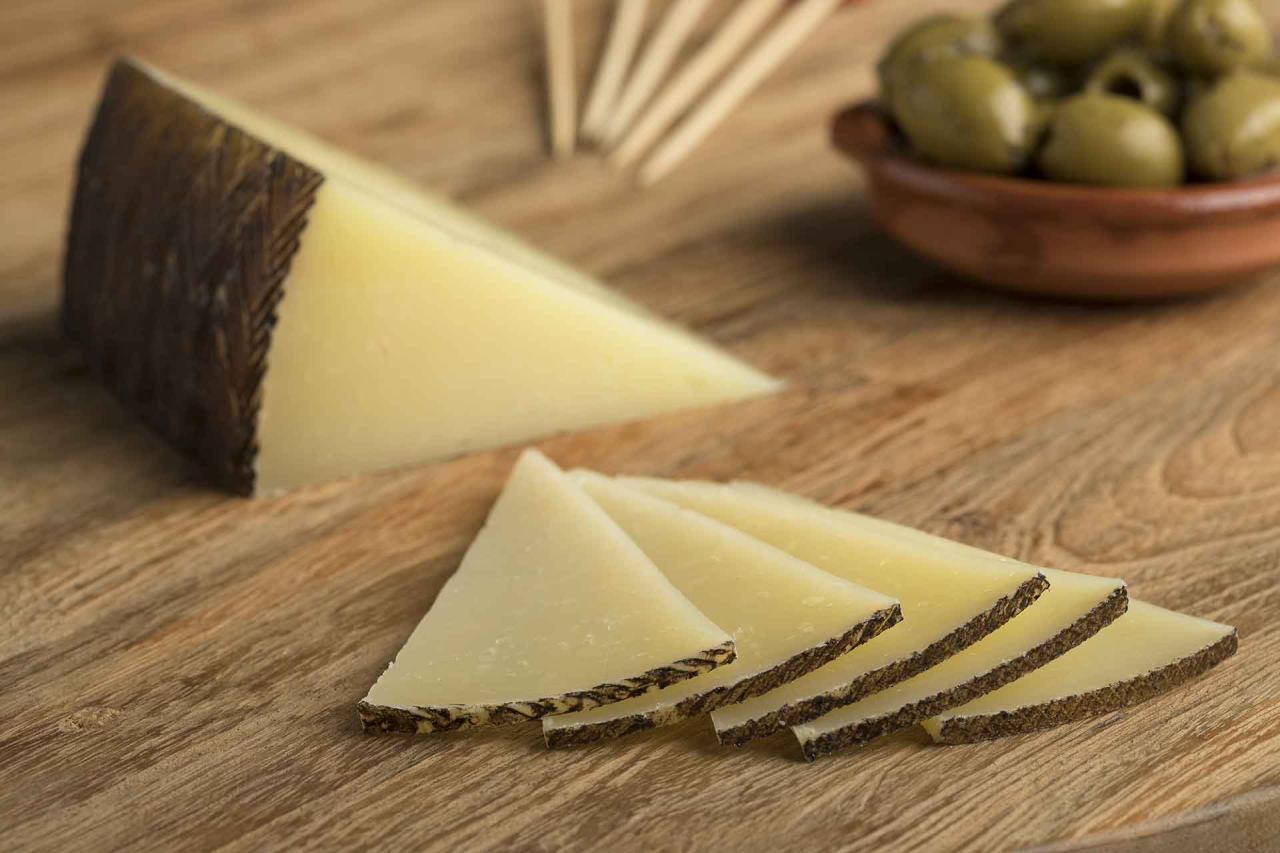 Albariño cheese pairing.