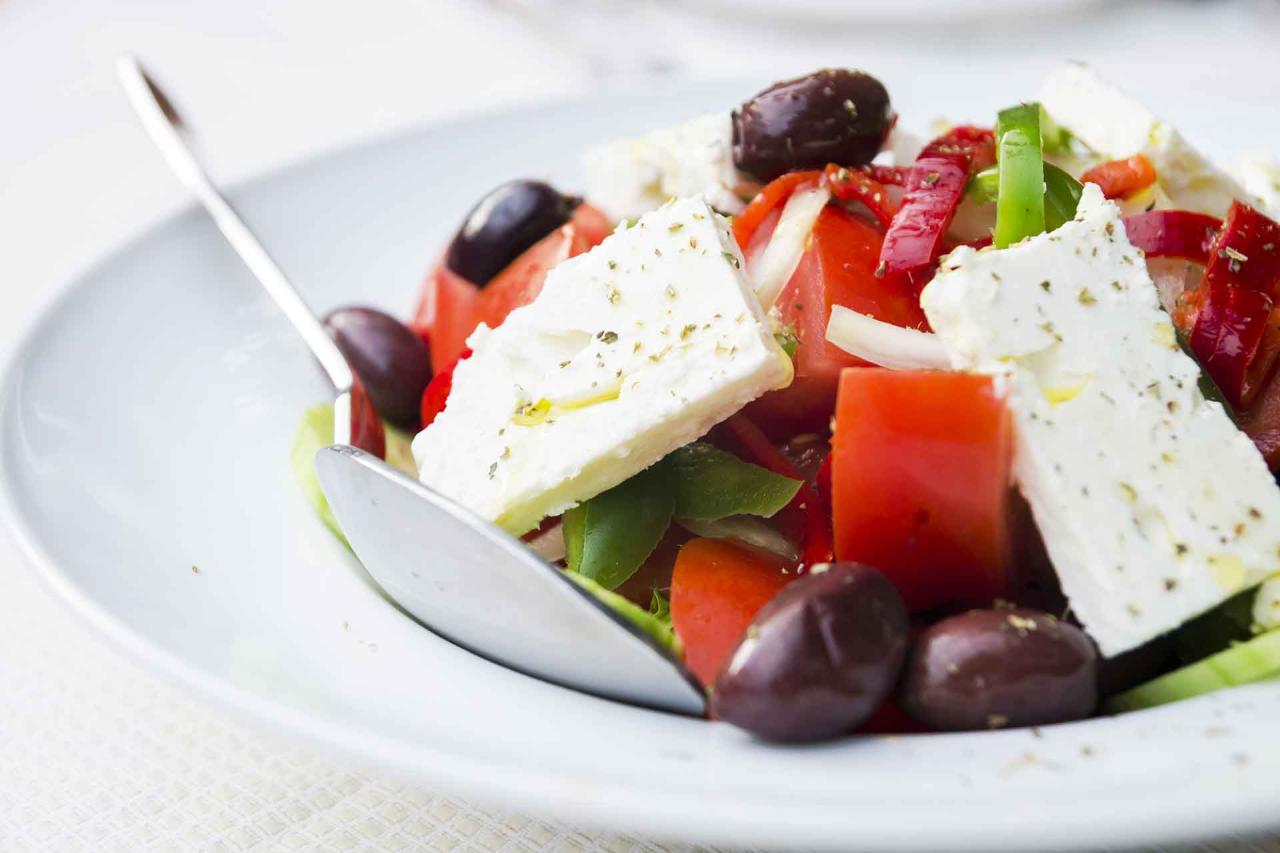 Greek salad wine pairing.