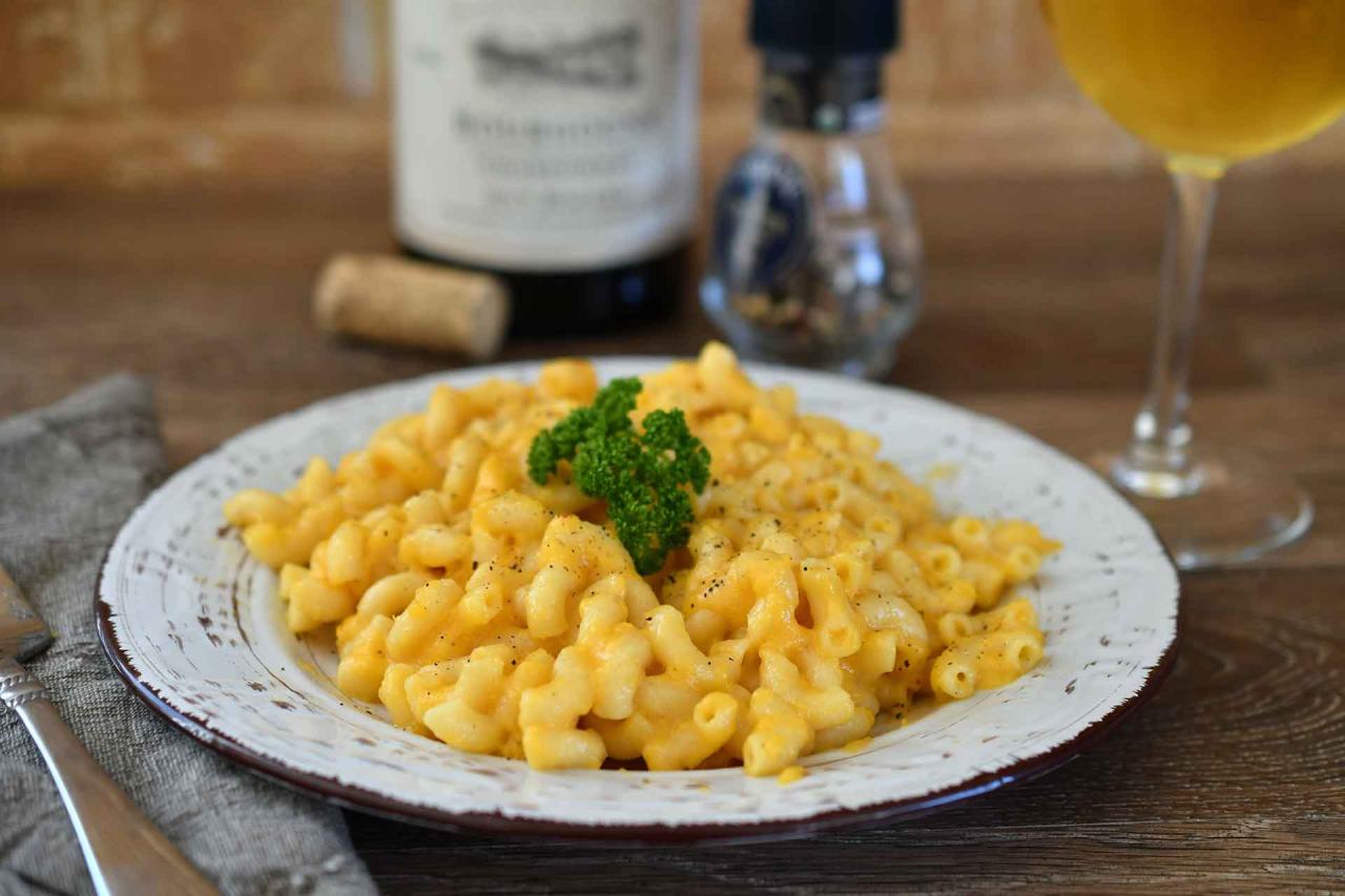 mac and cheese pairing with Chardonnay.
