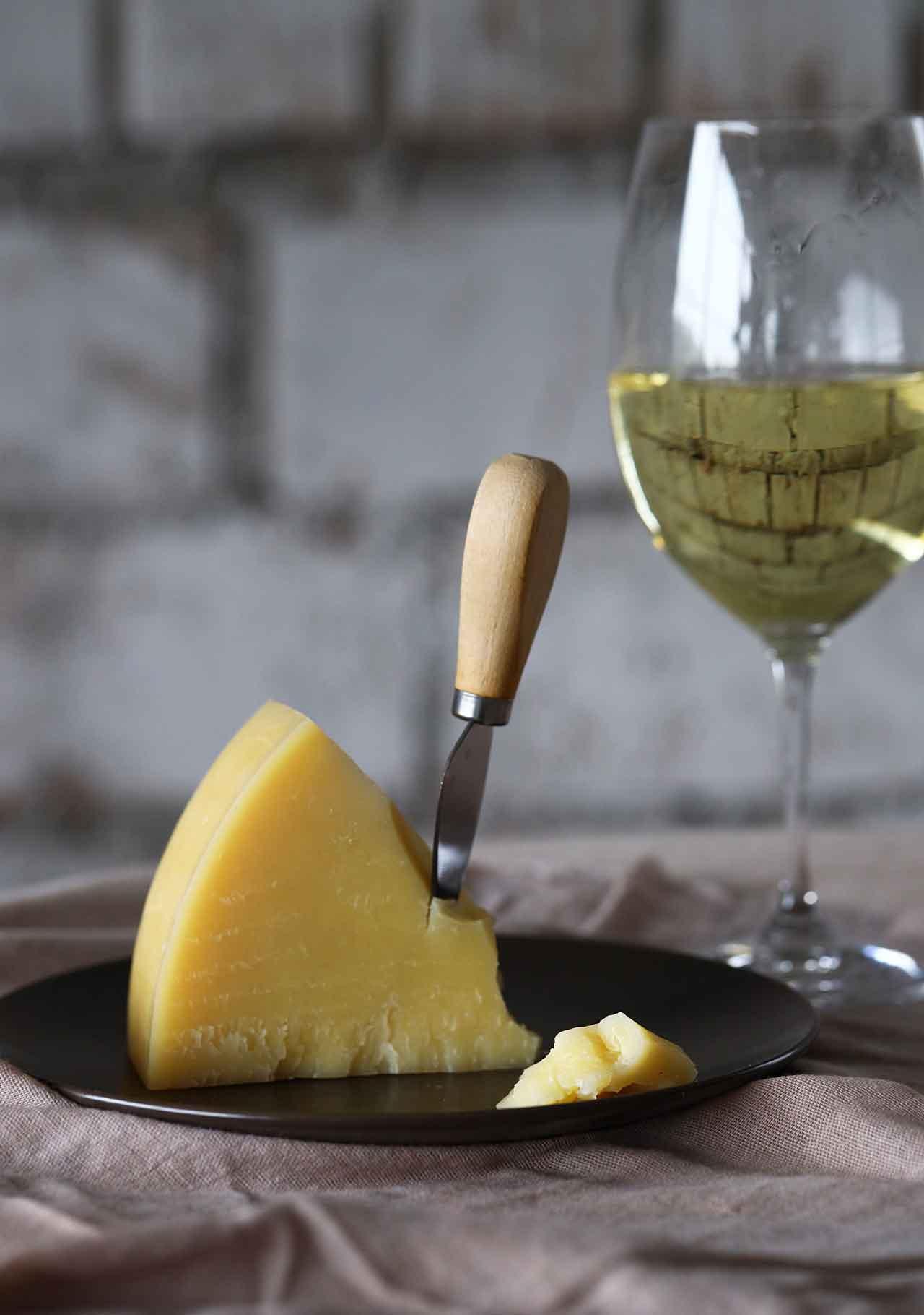 Pinot Grigio cheese pairing.